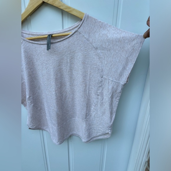 Anthropologie Oatmeal/Cream Heather Short Sleeve T-shirt size XS - Picture 5 of 9